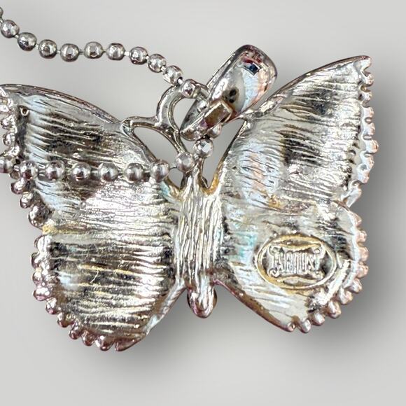 Vintage JANUS Butterfly Pendant Necklace - Picture 4 of 7
